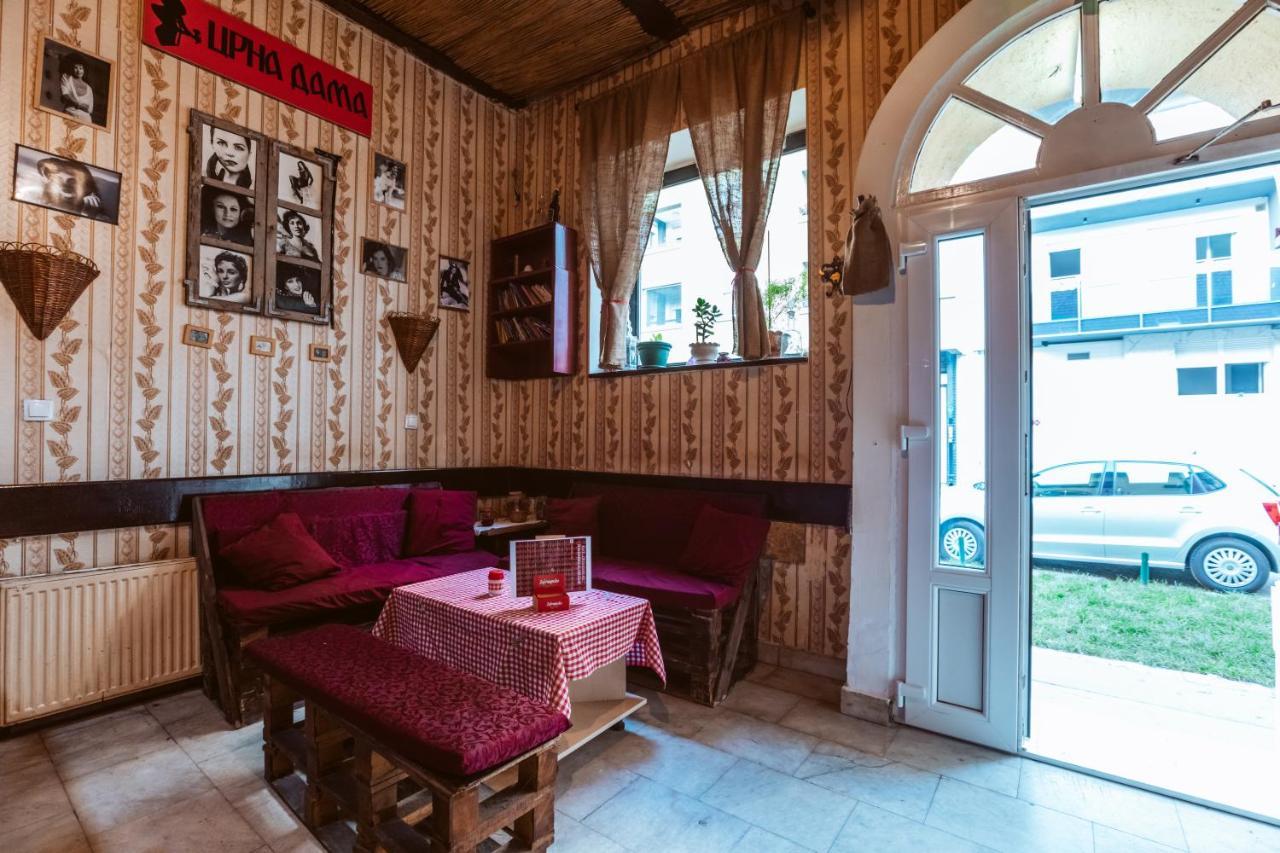 Laufer Hostel Novi Sad Bagian luar foto