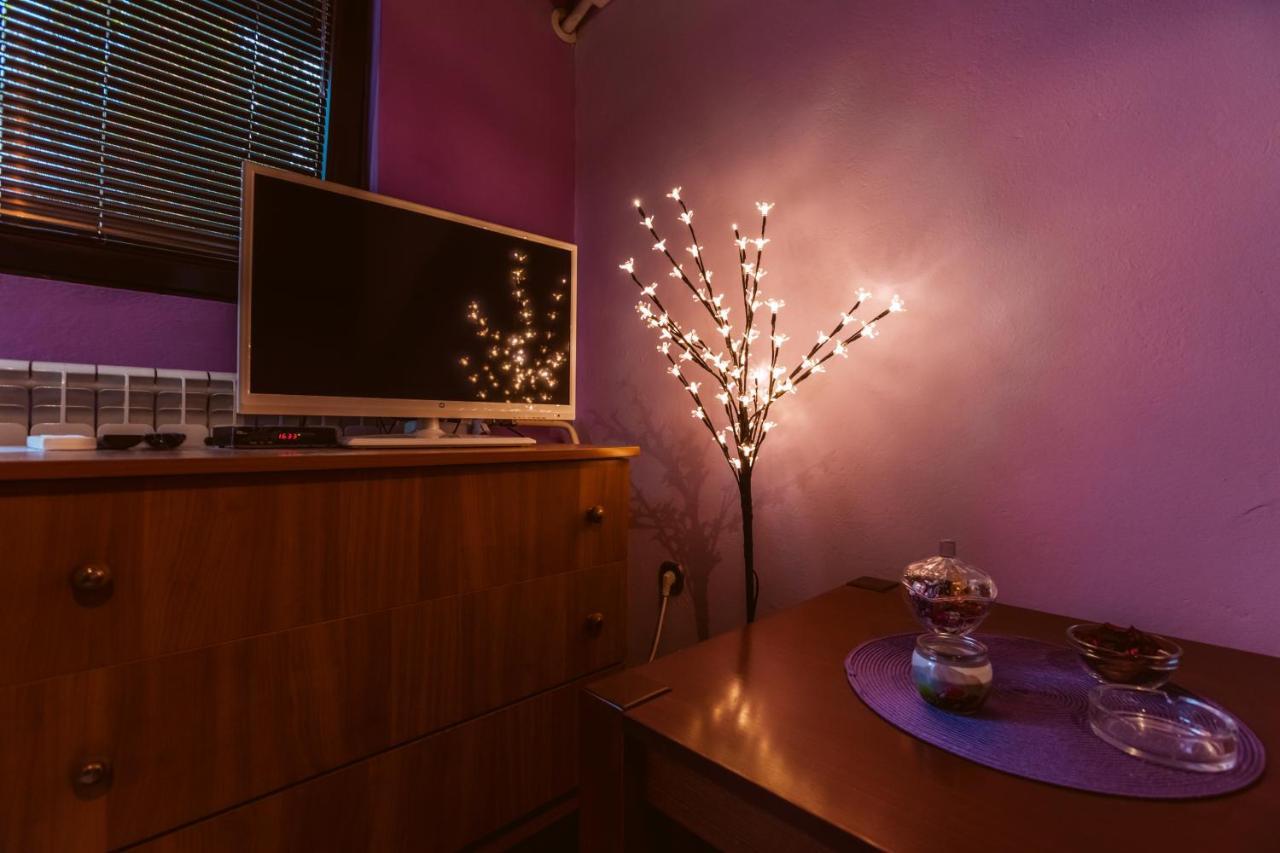 Laufer Hostel Novi Sad Bagian luar foto